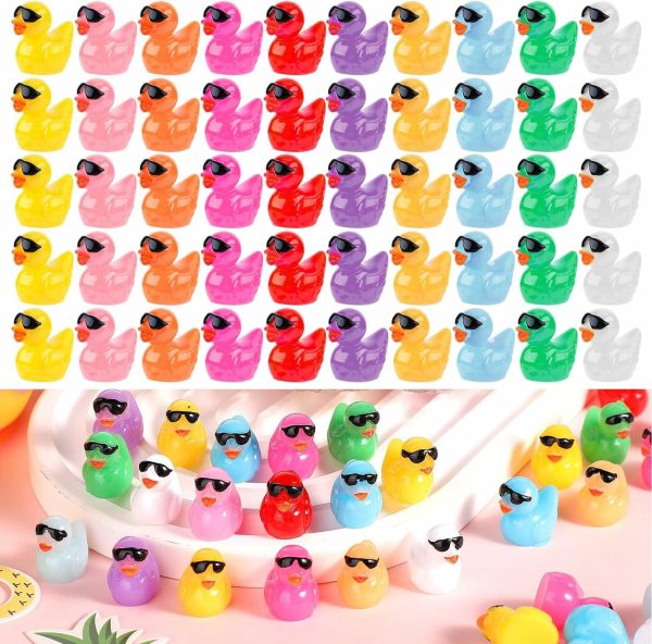 100Pcs Mini Resin Ducks, små färgglada gosedukar, mini resindukar med solglasögon, miniatyrdukar för DIY-dollshus, miniatyrträdgård, växthusdekoration (10 färger)  |   Badleksaker Badleksaker Badleksaker