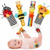 Babyarmband klappklack och fotfinnare-set. Perfekta babyleksaker för 0-12 månaders nyfödda pojkar och flickor som dopgäster. Trädgårdsskadedjurs-serie.  |   Rattle & Plush Rings Rattle & Plush Rings Multicolor